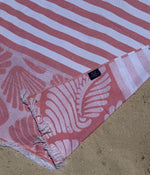 Load image into Gallery viewer, Concha - Coral Pink
