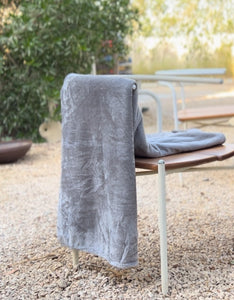 Grey Flannel Fleece Blanket 130 x 180 cm – Foutaeg