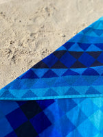 Load image into Gallery viewer, Azul Premium Beach Towel
